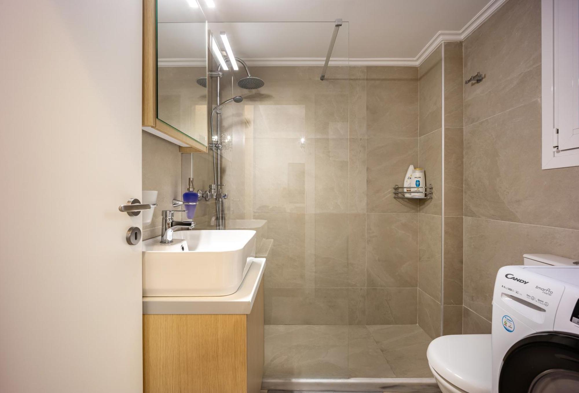 Zen Elegant Apartment In The Center Of アテネ エクステリア 写真