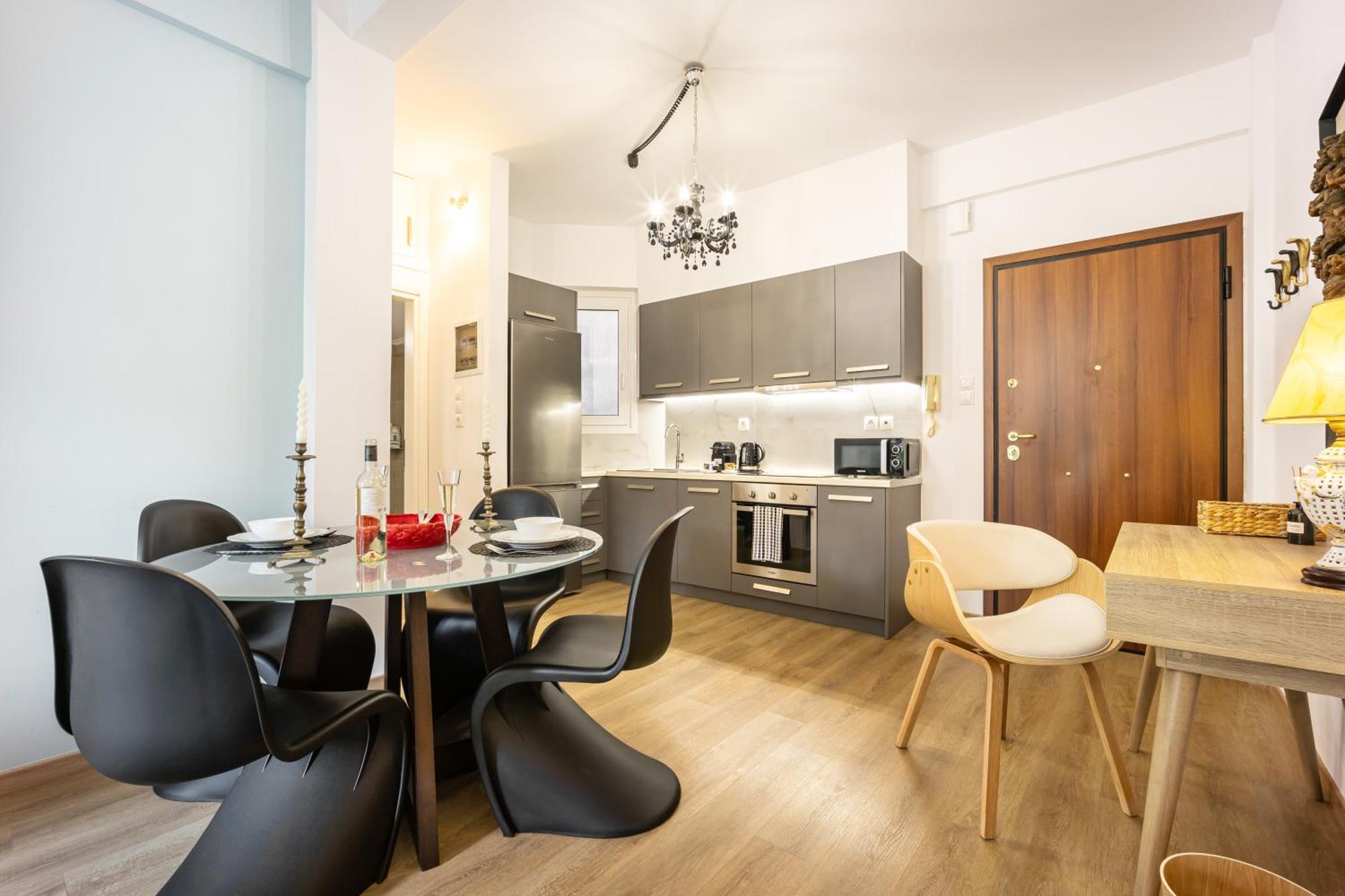Zen Elegant Apartment In The Center Of アテネ エクステリア 写真