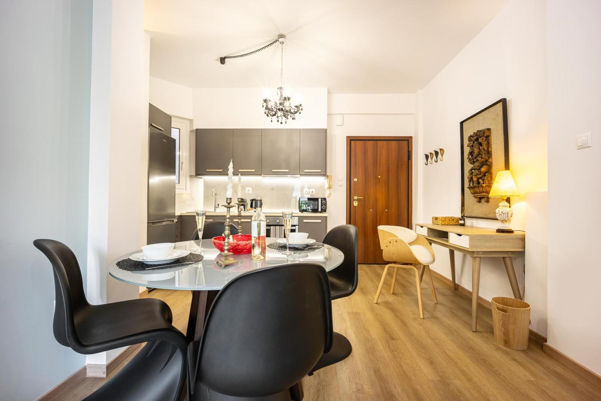 Zen Elegant Apartment In The Center Of アテネ エクステリア 写真